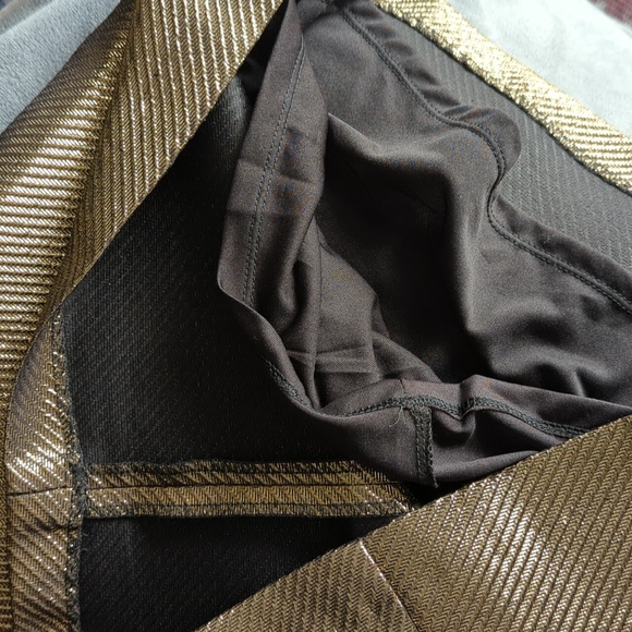 NWOT H&M jacquard gold skirt - Picture 7 of 7